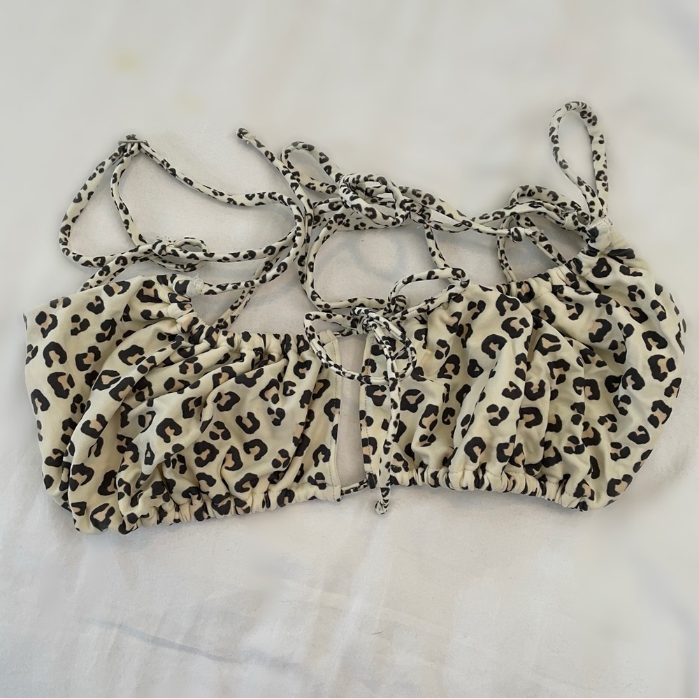 Abercrombie & Fitch Animal Print Cinched Bralette & Tie High Waist Bottoms Set - Picture 10 of 11